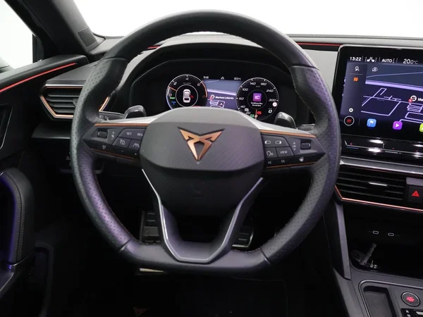 CUPRA Leon Sportstourer (2024) — foto 4 van 29