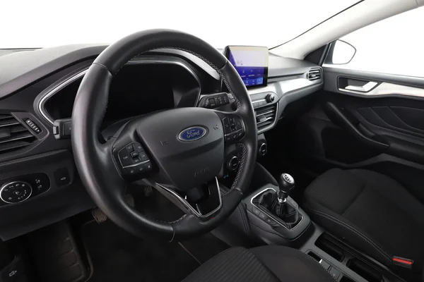 Ford Focus (2021) — foto 2 van 16