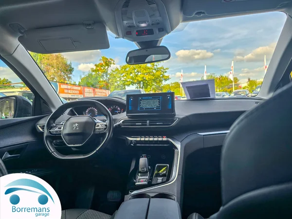 Peugeot 5008 (2022) — foto 5 van 27
