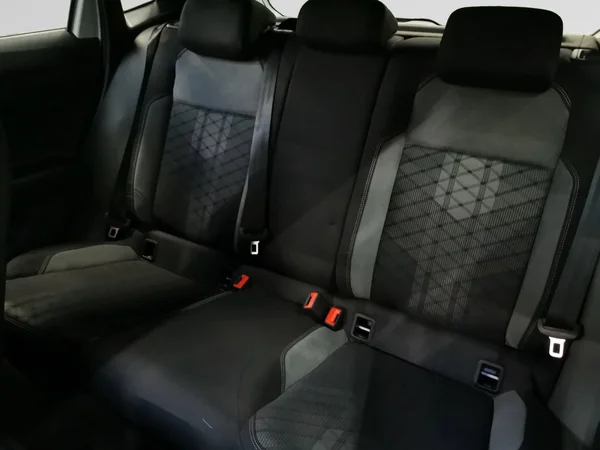 VOLKSWAGEN Polo (2026) — foto 10 van 15
