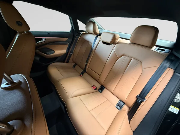 AUDI A6 e-hybrid (PHEV) (2025) — foto 21 van 24