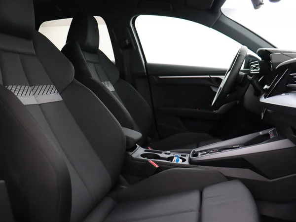 AUDI A3 Sportback (2025) — foto 18 van 18