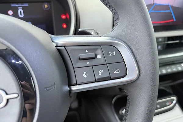 Fiat 600 (2025) — foto 7 van 18