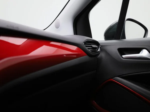 Opel Crossland (2022) — foto 18 van 38