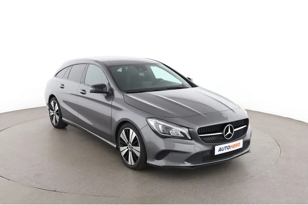 Mercedes-Benz CLA-Klasse (2018) — foto 14 van 16