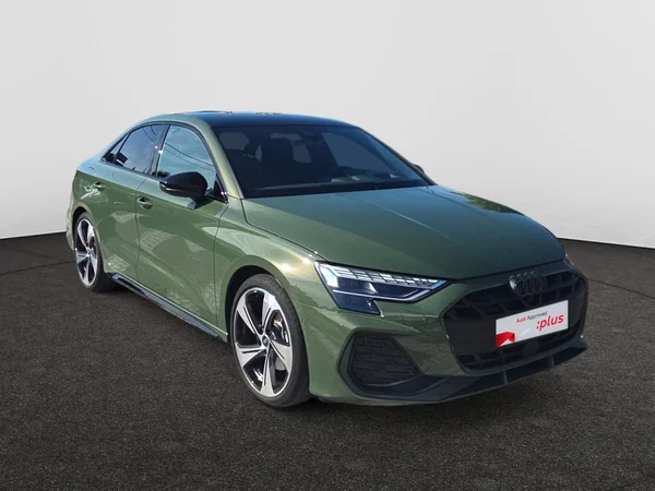 AUDI A3 Sedan (2025) — foto 2 van 24
