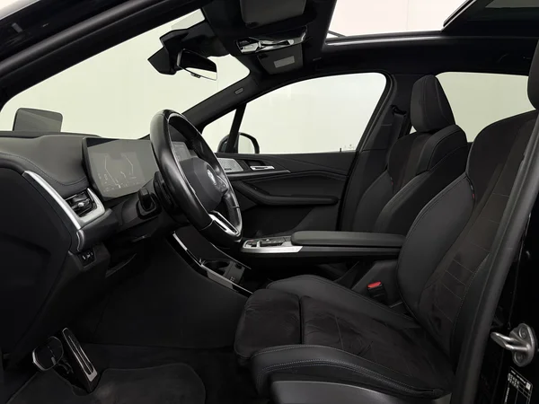 BMW 225 (2023) — foto 2 van 36