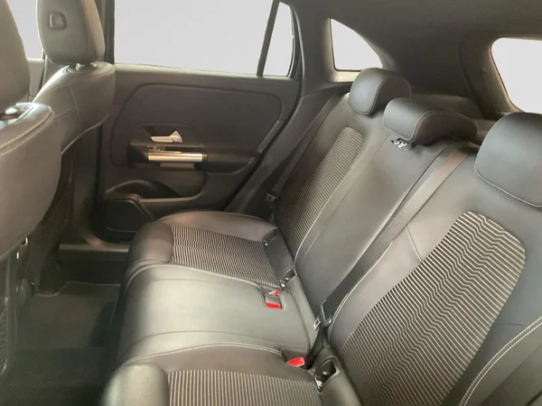 MERCEDES-BENZ GLA (H247) (2022) — foto 10 van 22