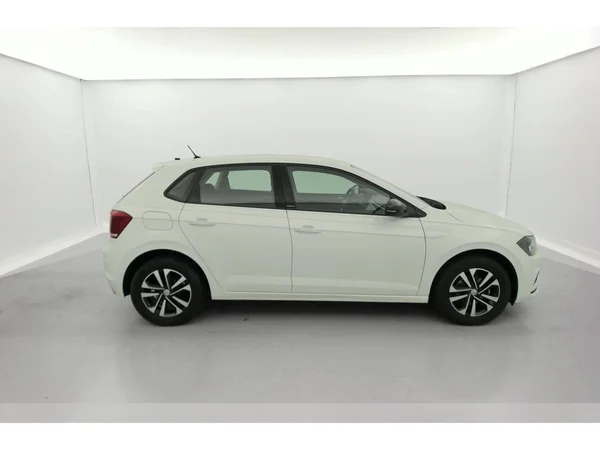 VOLKSWAGEN Polo (2020) — foto 22 van 35