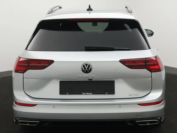 Volkswagen Golf (2024) — foto 22 van 27