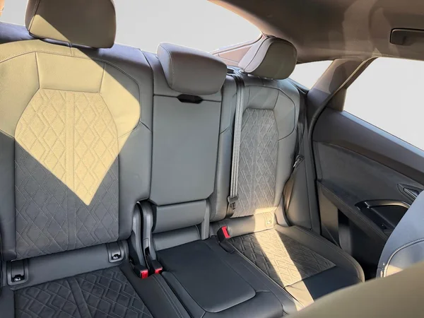 AUDI Q5 Sportback (2026) — foto 6 van 17