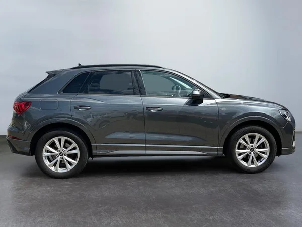 AUDI Q3 (2025) — foto 31 van 36