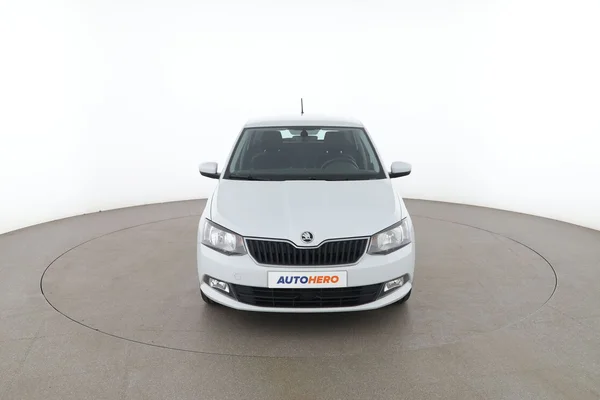 Skoda Fabia (2016) — foto 15 van 16