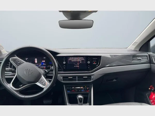 VOLKSWAGEN Polo (2024) — foto 3 van 25