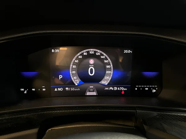 VOLKSWAGEN T-Cross (2025) — foto 2 van 23