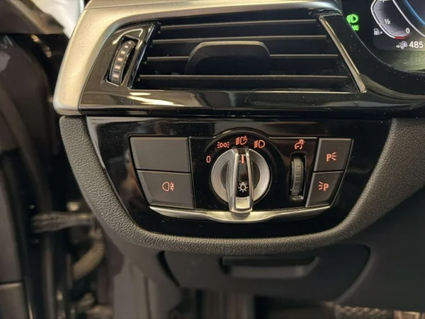 BMW 5 Serie (2022) — foto 18 van 25