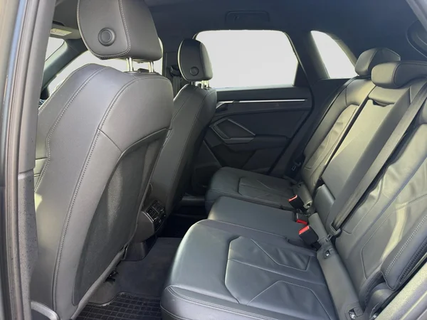 AUDI Q3 PHEV (2024) — foto 20 van 21