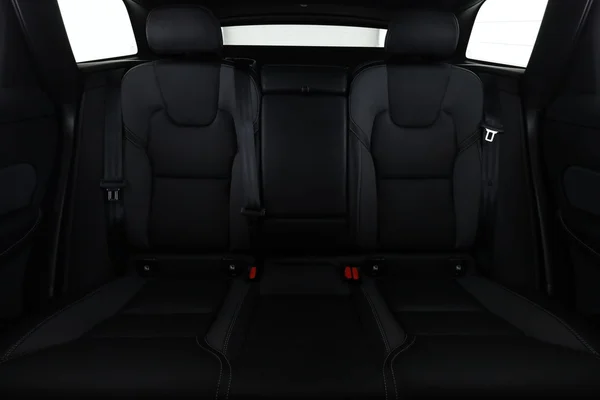 Volvo XC60 (2024) — foto 6 van 16