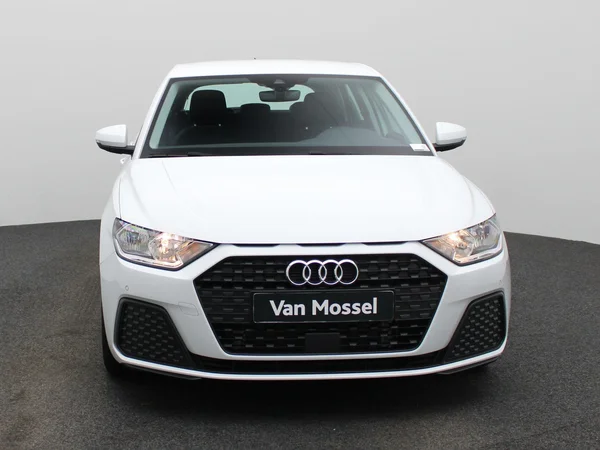 Audi A1 Sportback (2023) — foto 23 van 38