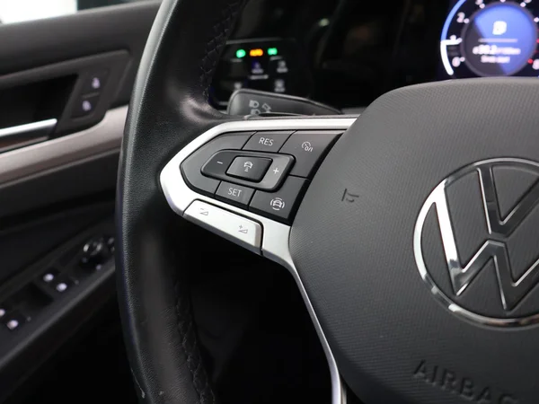 VOLKSWAGEN Golf VIII SW (2024) — foto 7 van 22