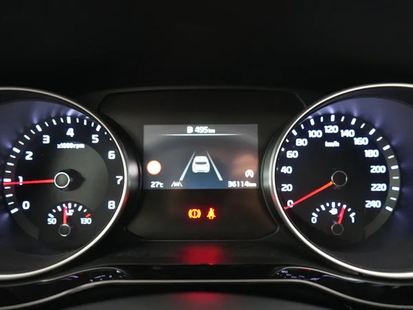 Kia XCeed (2024) — foto 21 van 22