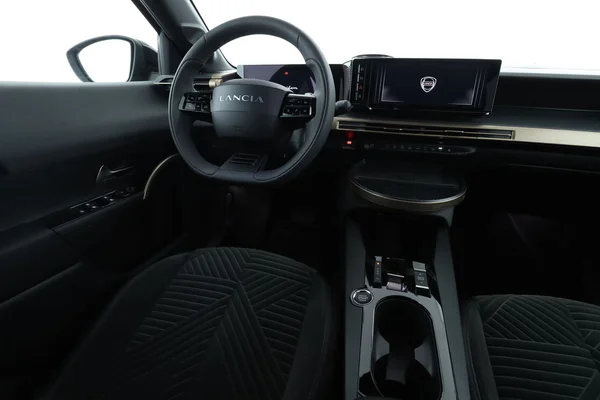 Lancia Ypsilon (2024) — foto 4 van 16