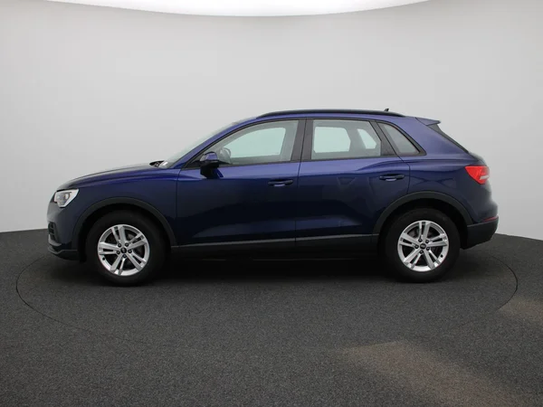 Audi Q3 (2022) — foto 33 van 38
