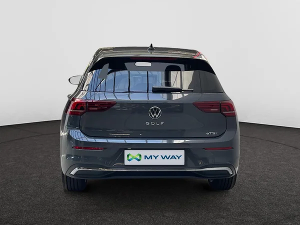 VOLKSWAGEN Golf VIII (2026) — foto 5 van 13