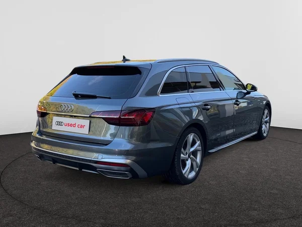 AUDI A4 Avant Dsl (2023) — foto 13 van 17