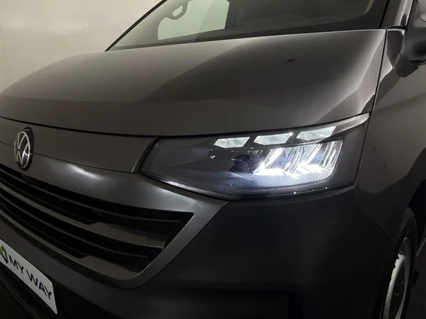 VOLKSWAGEN Transporter T7 32 Combi Lwb (2025) — foto 6 van 18