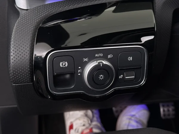 MERCEDES CLA 250 (2021) — foto 20 van 35