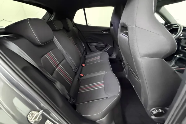 Skoda Fabia (2024) — foto 10 van 26