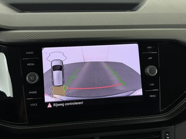 VOLKSWAGEN T-Cross (2022) — foto 11 van 26