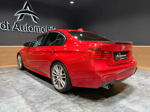 Bmw 320 (2015) — foto 20 van 23