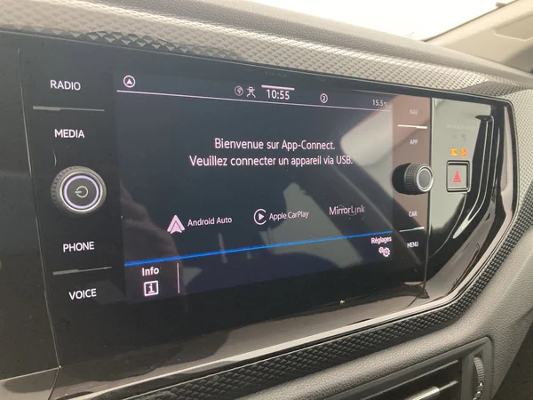 VOLKSWAGEN Taigo (2022) — foto 15 van 36