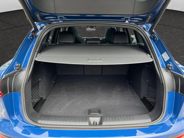 AUDI Q6 e-tron (2026) — foto 19 van 21