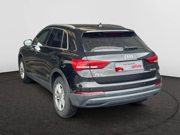 AUDI Q3 (2022) — foto 12 van 20