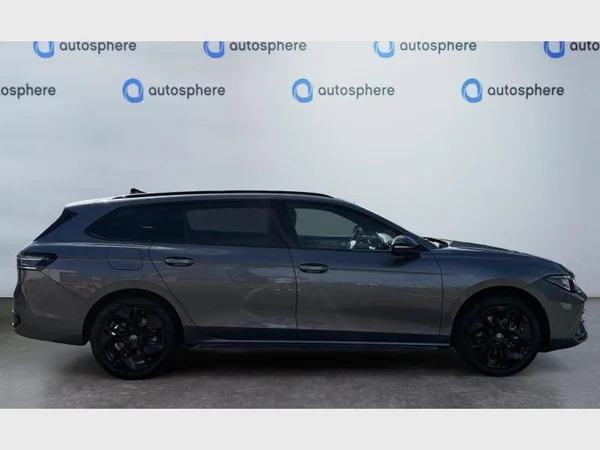 VOLKSWAGEN Passat Variant (2026) — foto 27 van 29