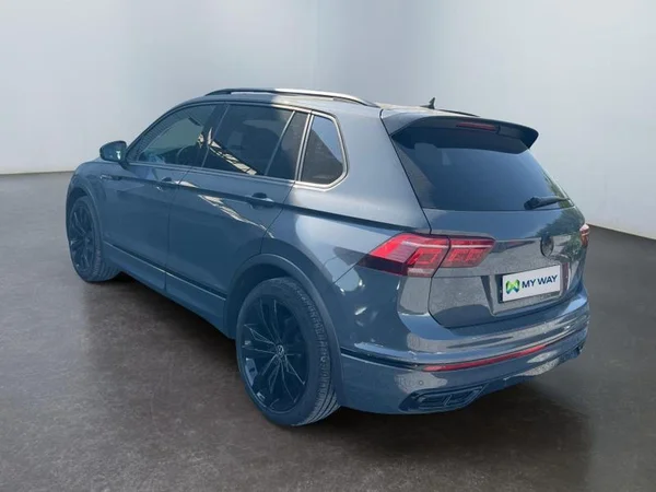 VOLKSWAGEN Tiguan (2022) — foto 27 van 29