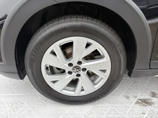 VOLKSWAGEN Taigo (2024) — foto 16 van 24