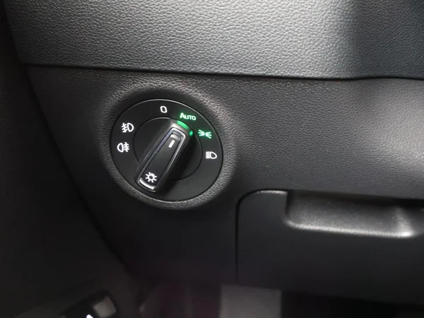 SKODA Karoq (2022) — foto 21 van 28