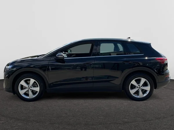 AUDI Q4 e-tron (2025) — foto 13 van 22