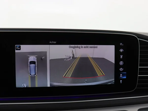 MERCEDES GLE 350 (2021) — foto 11 van 33