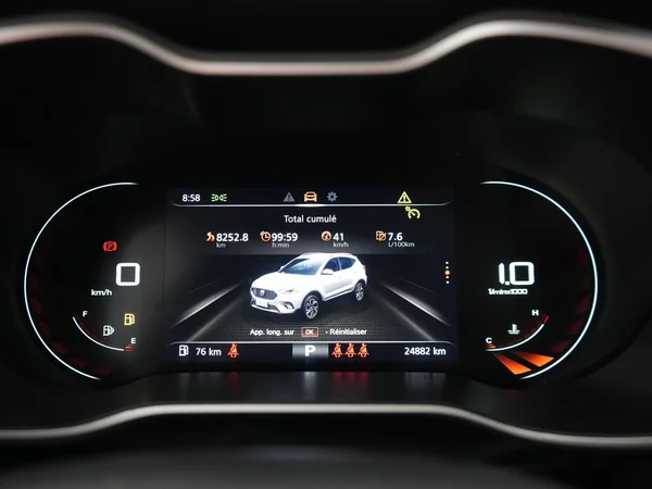 MG ZS (2024) — foto 2 van 24