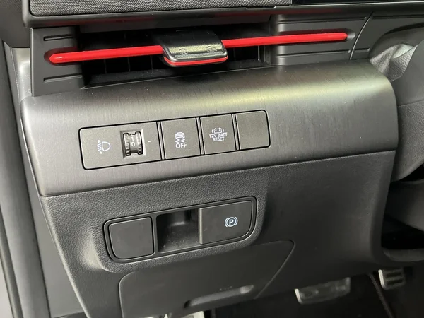 Hyundai Kona (2025) — foto 6 van 19