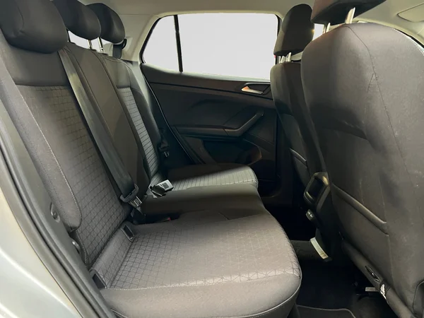 VOLKSWAGEN T-Cross (2023) — foto 5 van 19