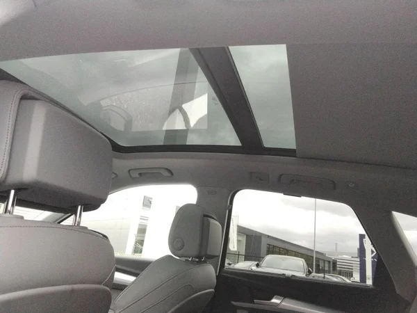 AUDI Q5 PHEV (2023) — foto 13 van 24
