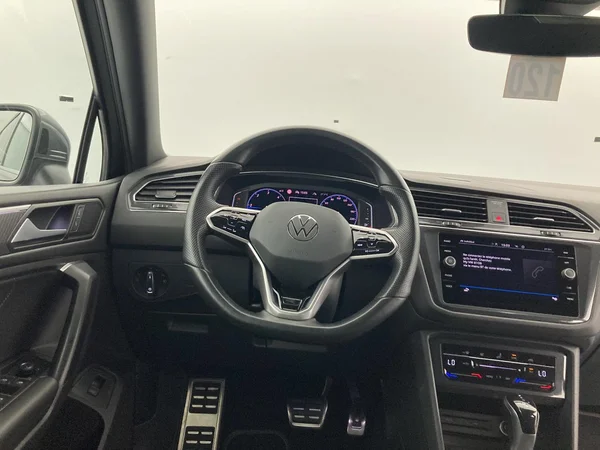 VOLKSWAGEN Tiguan Allspace (2022) — foto 34 van 34