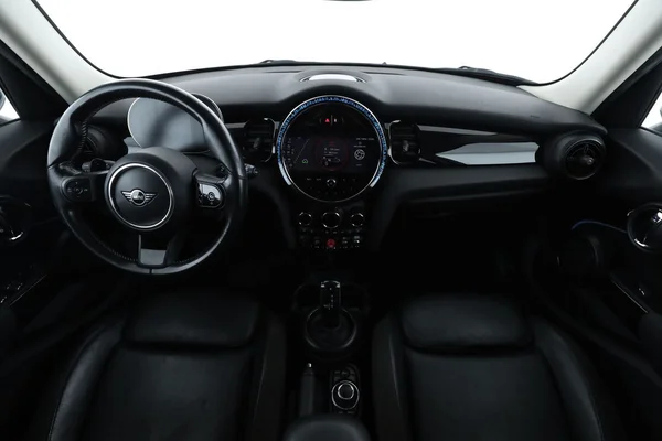 MINI MINI (2023) — foto 3 van 16