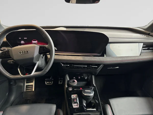 AUDI Q6 e-tron (2025) — foto 3 van 22